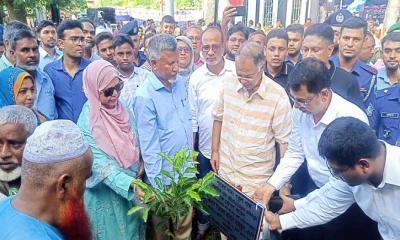 কালাইয়ে তিন দিনব্যাপী বৃক্ষমেলার উদ্বোধন করলেন বিদ্যুৎমন্ত্রী
