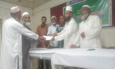 ২৪ জুলাই ছাত্র-জনতার বৈষম্যবিরোধী আন্দোলনে শহীদ পরিবারকে জামায়াতের আর্থিক সহায়তা