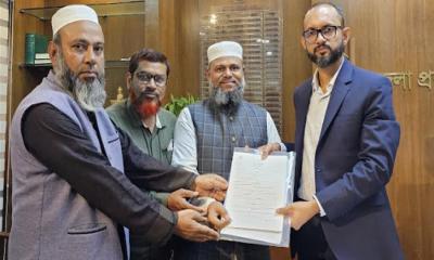 মনোনয়ন ফরম সংগ্রহ করলেন খেলাফত মজলিস ও জামায়াত প্রার্থীর
