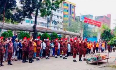 নারায়ণগঞ্জের শীতলক্ষ্যায় মারা যাওয়া ডুবুরি সাদিক হোসেনের গোয়ালন্দে দাফন