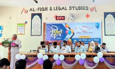 ইবিতে নবীনবরণ, র‌্যাগিং নিয়ে কঠোর অবস্থানে প্রশাসন