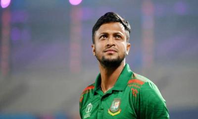 ক্রিকেটার সাকিবসহ ১৫ জনের দেশত্যাগে নিষেধাজ্ঞা