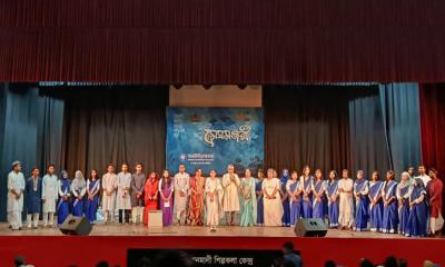 পাবিপ্রবি কণ্ঠস্বর আবৃত্তি দলের পরিবেশনায় মঞ্চস্থ হলো মেঘমঞ্জরী