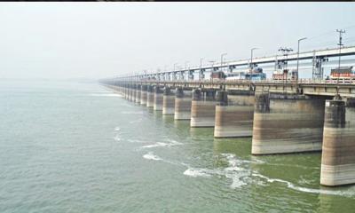 ফারাক্কায় বিপৎসীমার ওপর পানি, বন্যার আশঙ্কা