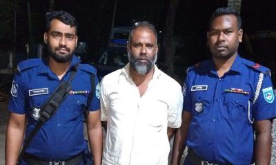 উলিপুরে লুটপাটের মামলায় ইউপি চেয়ারম্যান এরশাদ গ্রেফতার