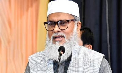 গুরুতর অসুস্থ কাউকে হজে যেতে দেওয়া হবে না: ধর্ম উপদেষ্টা