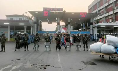 কড়া নিরাপত্তা বলয়ে বিমানবন্দর