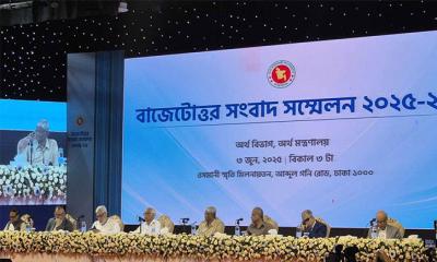 এবারের বাজেট জনবান্ধব ও ব্যবসাবান্ধব: অর্থ উপদেষ্টা