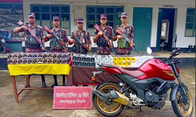 শেরপুর সীমান্তে দেড় কোটি টাকার ভারতীয় মোবাইল ডিসপ্লে জব্দ