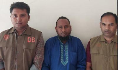 রাজবাড়ীতে অস্ত্র মামলার দুই আসামি গ্রেপ্তার