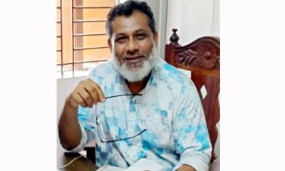 সার্ভেয়ারকে দেওয়া  ঘুসের টাকা ফেরৎ চেয়ে ইউএনওর কাছে আবেদন!