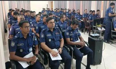 খুলনা রেঞ্জে সামাজিক যোগাযোগ মাধ্যম ব্যবহার নিয়ে পুলিশের বিশেষ মতবিনিময়