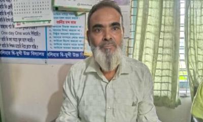 নওগাঁর বলিহার উচ্চ বিদ্যালয়ের প্রধান শিক্ষকের বিরুদ্ধে অনিয়মের অভিযোগ, তদন্ত শুরু