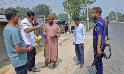 চাঁপাইনবাবগঞ্জে লাইসেন্সবিহীন মোটরসাইকেল চালানোর বিরুদ্ধে মোবাইল কোর্ট