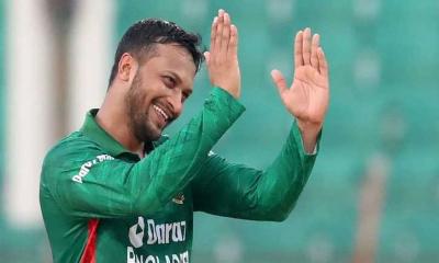 নেপাল প্রিমিয়ার লিগে দল পেলেন সাকিব