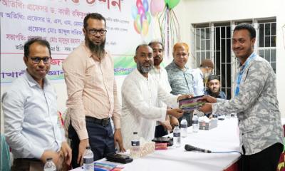 পবিপ্রবিতে বিজয়-২৪ হলের নবীনবরণ অনুষ্ঠিত