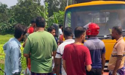 এইচএসসি পরীক্ষা দিয়ে ফেরার পথে মোটরসাইকেল দুর্ঘটনায় দুই বন্ধুর মৃত্যু