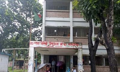 ভবন সংকটেও থেমে নেই মোরেলগঞ্জ স্বাস্থ্য কমপ্লেক্সের চিকিৎসাসেবা
