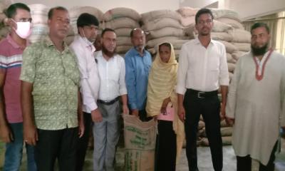ঝিনাইগাতীতে ২,২৯২ হতদরিদ্র পরিবার পেল ভিডব্লিউবি’র চাল