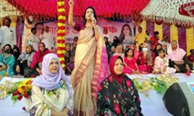 নারীর দীপ্ত পদচারণায় পথ খুঁজে পাবে বাংলাদেশ: ব্যারিস্টার ফারজানা শারমিন পুতুল