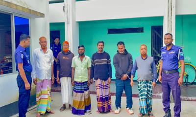 ধামরাইয়ে সন্ত্রাসবিরোধী আইনের মামলায় তিনজনসহ গ্রেপ্তার ৬