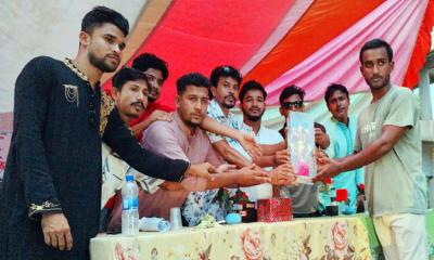 মুকসুদপুরে আরাফাত রহমান কোকো স্মৃতি ক্রিকেট টুর্নামেন্টের ফাইনাল অনুষ্ঠিত