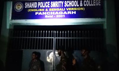 পঞ্চগড়ে এক শিক্ষা প্রতিষ্ঠানের নিরাপত্তা প্রহরীর কক্ষে মিলল মদসহ ইনজেকশন, আটক ১