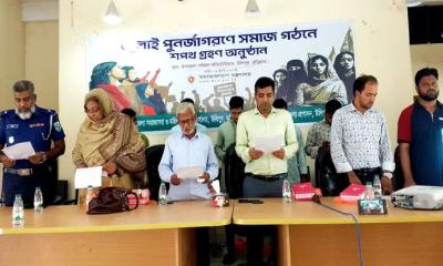 উলিপুরে ‘জুলাই পুনর্জাগরণে সমাজ গঠনে’ শপথ গ্রহণ