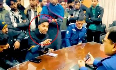 ওসিকে হুমকির অভিযোগে বৈষম্যবিরোধী আন্দোলনের নেতা আটক