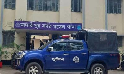 মাদারীপুরে থানার গ্রিল ভেঙে নারী আসামি পালানোর অভিযোগ