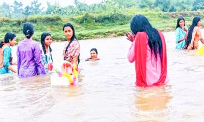 গঙ্গা স্নানে চা-শ্রমিকদের কাত্যায়নী পূজা