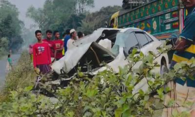 বড়াইগ্রামে ট্রাক–প্রাইভেটকার মুখোমুখি সংঘর্ষে চালক নিহত, আহত ২