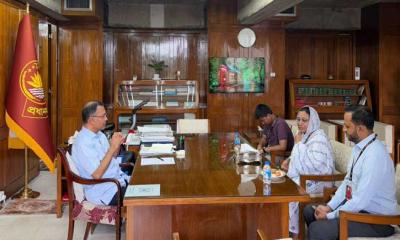 জুলাই শহীদ জাহিদের মাকে চাকরির আশ্বাস দিলেন প্রধানমন্ত্রী