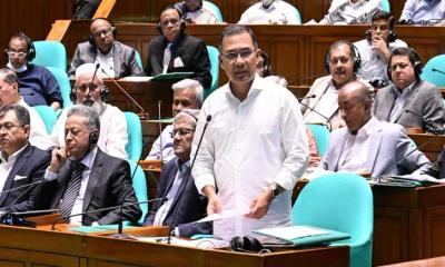 এবার ‘ইউনিভার্সাল কার্ড’ আনার ঘোষণা প্রধানমন্ত্রীর