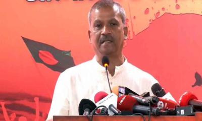 মধ্যপ্রাচ্যে শ্রমবাজারে আর আটকে থাকবে না বাংলাদেশ: আসিফ নজরুল