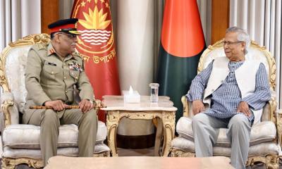 প্রধান উপদেষ্টার সঙ্গে পাকিস্তান যৌথ বাহিনী প্রধানের সৌজন্য সাক্ষাৎ