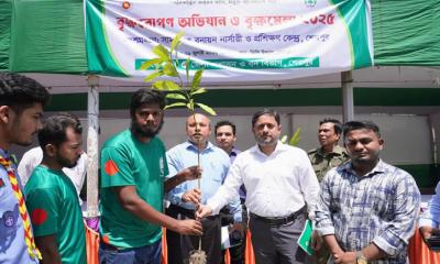 শেরপুরে বৃক্ষরোপণ অভিযান ও বৃক্ষমেলা উদ্বোধন