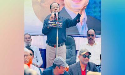 ভালুকায় ৩১ দফা কর্মসূচি জনসাধারণের মাঝে তুলে ধরতে উঠান বৈঠক ও শাড়ি–লুঙ্গি বিতরণ