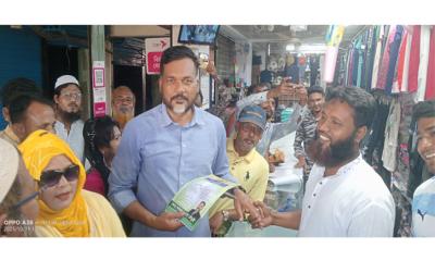পত্নীতলায় বিএনপি নেতা নাজিবুল্লাহ চৌধুরীর নেতৃত্বে লিফলেট বিতরণ