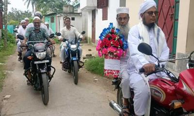 মদনে মুয়াজ্জিনকে রাজকীয় বিদায়ী সংবর্ধনা