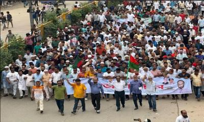 ভালুকায় জুলাই গণঅভ্যুত্থান দিবস উপলক্ষে বিএনপির আনন্দ মিছিল ও আলোচনা সভা
