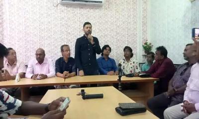 রাজাপুরে ব্যারিস্টার মঈন ফিরোজীর সাংবাদিকদের সাথে মতবিনিময়