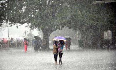 চার বিভাগে ভারী বর্ষণের সম্ভাবনা