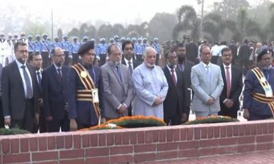 জাতীয় স্মৃতিসৌধে শহীদদের প্রতি প্রধান বিচারপতির শ্রদ্ধা