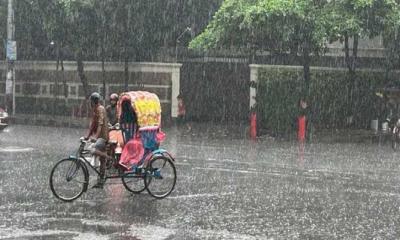 ৪ বিভাগে টানা চারদিন অতি ভারি বৃষ্টির আভাস