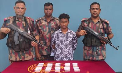 শার্শায় ৯ লাখ মূল্যের জাল নোটসহ এক কিশোর আটক