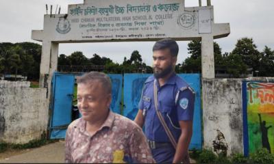 ফটিকছড়িতে স্কুল শিক্ষককে মারধর, আওয়ামী লীগ নেতা গ্রেফতার