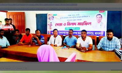 জুলাইয়ের শহীদদের আত্মার মাগফিরাত ও আহতদের সুস্থতা কামনায় ইসলামপুরে ছাত্রদলের দোয়া মাহফিল