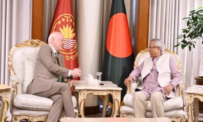 ফেব্রুয়ারিতে নির্বাচন উৎসবমুখর ও নিরপেক্ষ করতে কাজ করছে সরকার‍‍` : প্রধান উপদেষ্টা