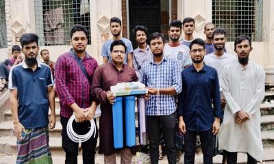 কবি নজরুল কলেজ ইসলামী ছাত্রশিবিরের উদ্যোগে ছাত্রাবাসে সুপেয় পানির ফিল্টার স্থাপন